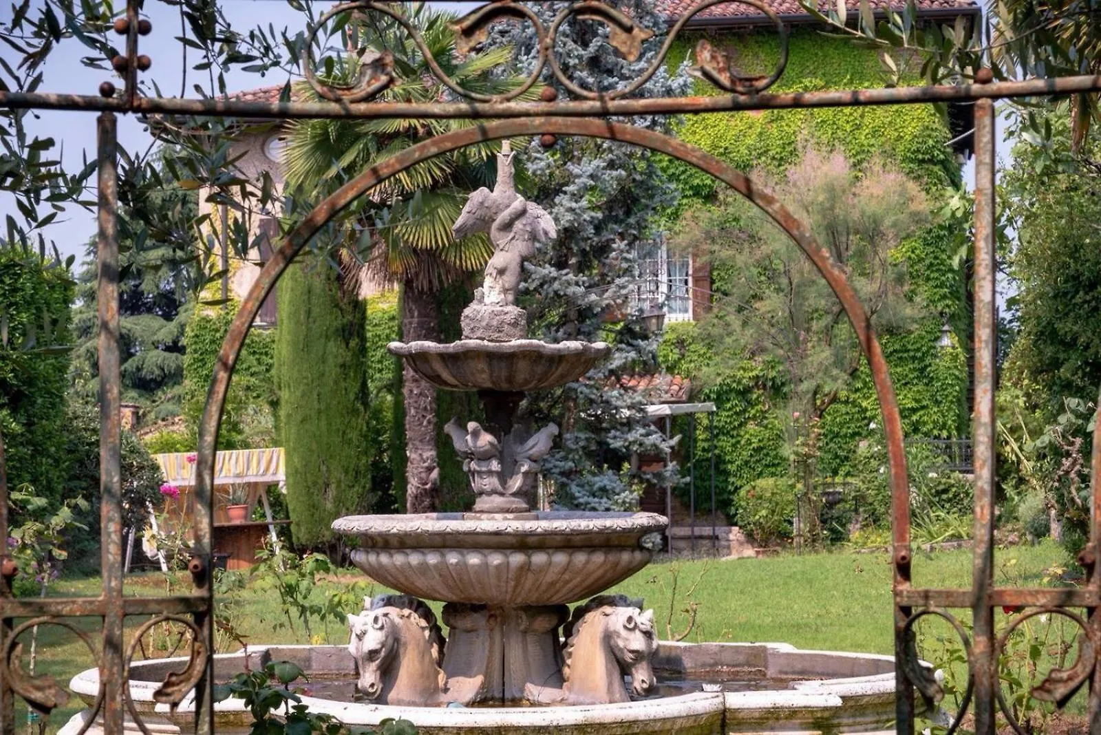 Torre De Salis Bed & Breakfast Gussago